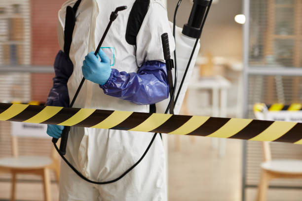 Professional Biohazard technician working in Highland Park, TX